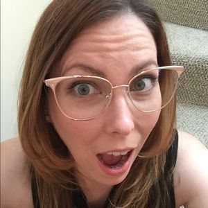 Meet your Posher, Angela